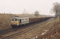 16.03.2004, przed stacją Stare Juchy (km 120,7). ST43-218 z pociągiem TMWSc 15783 Ełk-Terespol Pomorski