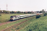 11.05.2002, za stacją w Ełku. SU45-244. Kierunek - Giżycko.