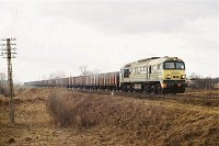 19.03.2003, pod Ełkiem. ST44-910 - ostatni przed długą przerwą skład z lokomotywą tej serii Zakładu Taboru w Olsztynie jaki widzialem na odcinku Korsze-Ełk. Pociag relacji Szczecin - Łapy