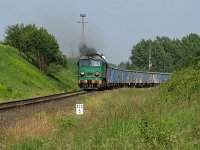 16.06.2012, Stare Juchy, ST44-949 z pociągiem relacji Nida-Korsze zbliża się do stacji