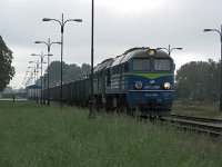 14.09.2012, Giżycko, ST44-1096 i ST44-949 z pociągiem Nida - Korsze. Docelową stacją wagonów są Bartoszyce.