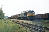 18.07.2002, stacja Stare Juchy, ST44-957, pociąg w wydłużonej relacji ze Sterławek Wielkich. TKMS 762 do Ełku