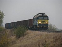 27.10.2009, przed Tołkinami, ST44-992 z pociągiem TKMSc 8880 Korsze - Tołkiny